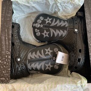 CROCS COWBOY BOOT WOMENS SIZE 8